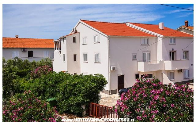 Appartements Lucija - Unterkunft Novalja - Pag Kroatien