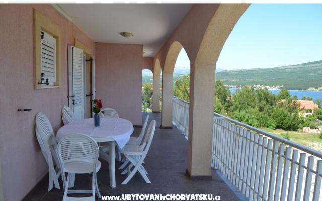 Appartements Martin - Unterkunft Novigrad Kroatien