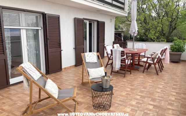 Apartment Fejes - Unterkunft Novi Vinodolski Kroatien