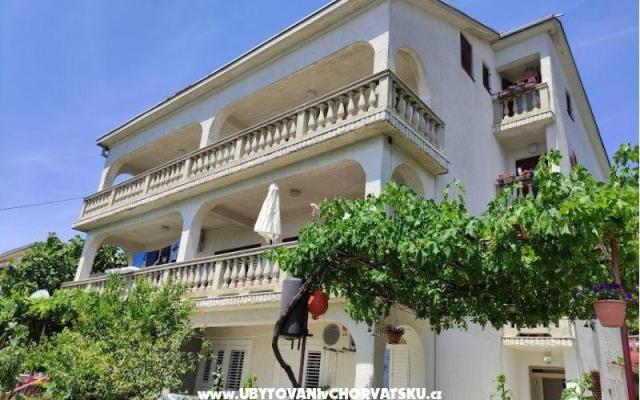 Vila Mira - Unterkunft Novi Vinodolski Kroatien