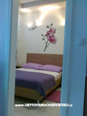 Apartment ANKA S. - Unterkunft Omis Kroatien