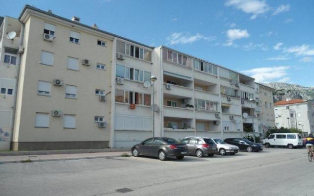 Apartment Jure - Unterkunft Omis Kroatien