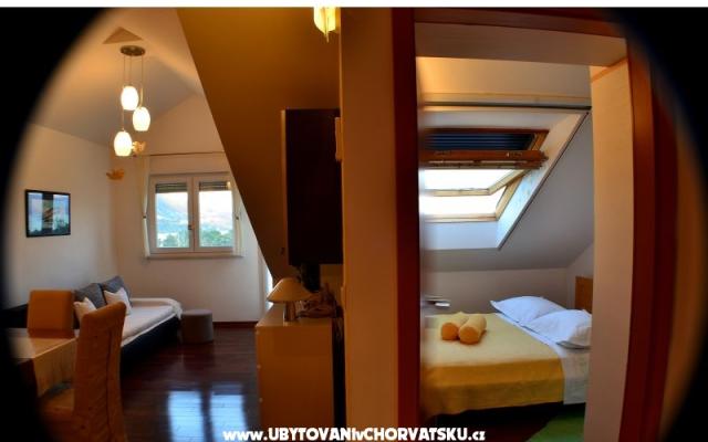 Apartment Petra - Unterkunft Omis Kroatien