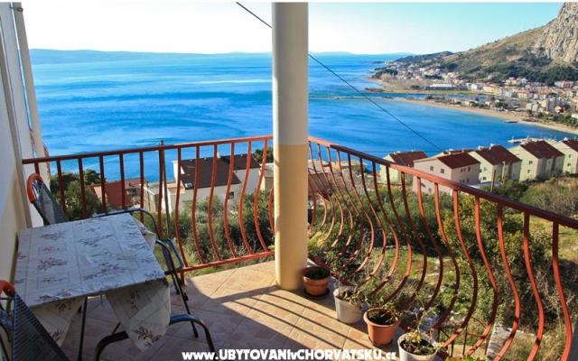 Appartements Cera - Unterkunft Omis Kroatien