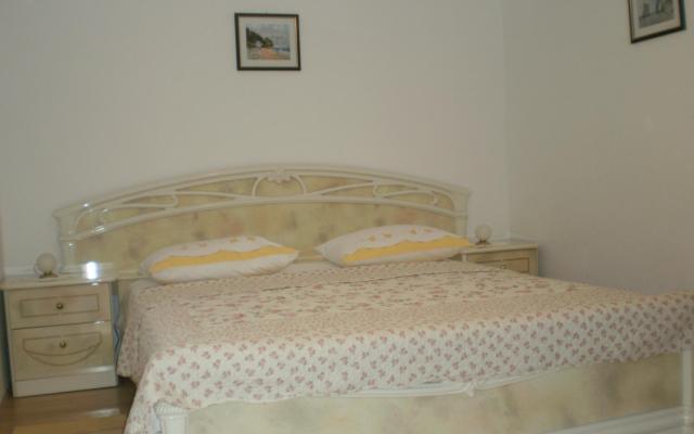 Appartements Danka Čudić - Unterkunft Omis Kroatien