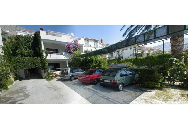 Appartements Dino - Unterkunft Omis Kroatien