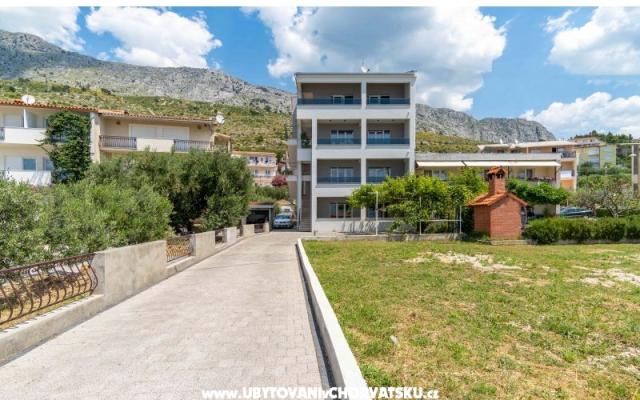 Appartements Felis - Unterkunft Omis Kroatien
