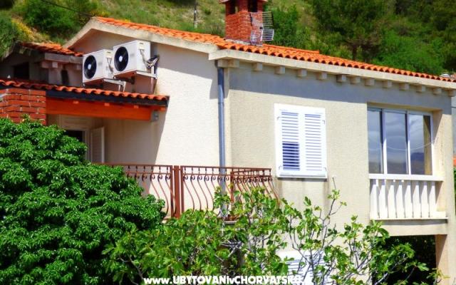 Appartement Bellevue - Unterkunft Omis Kroatien