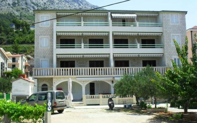 Ferienwohnungen Ante - Unterkunft Omis Kroatien