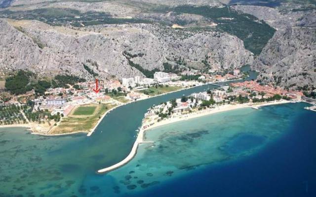 Ferienwohnungen Terezia - Unterkunft Omis Kroatien