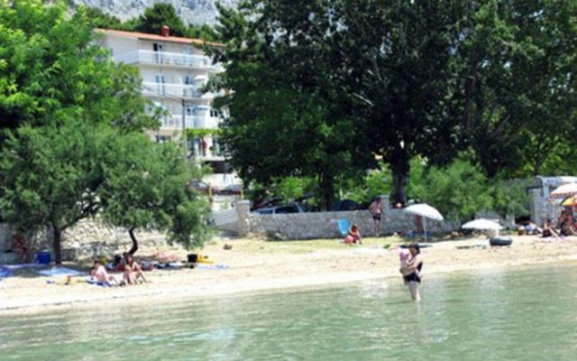 Villa Grana - Unterkunft Omis Kroatien