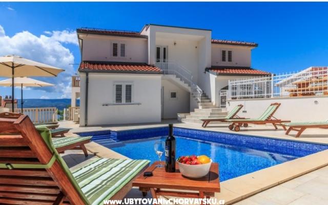 Villa Katarina Croatia - Unterkunft Omis Kroatien
