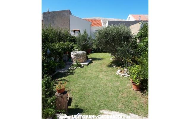 Appartements Center Pag - Unterkunft Insel Pag Kroatien