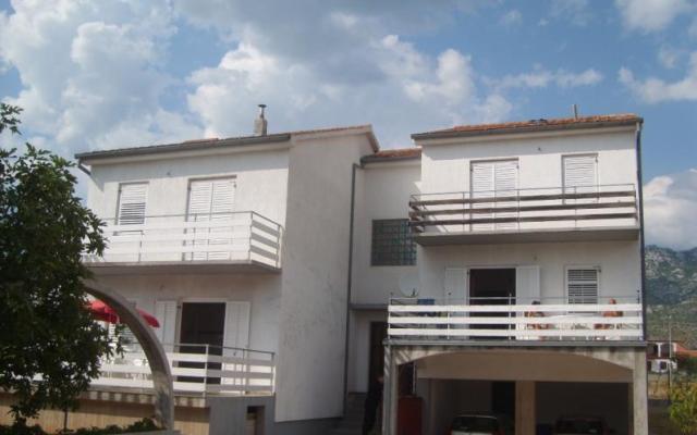 Appartements Barun - Unterkunft Starigrad Paklenica Kroatien