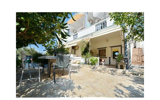 Aurora Appartements - Unterkunft Starigrad Paklenica Kroatien