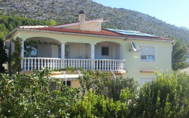 Villa Mirta - Unterkunft Starigrad Paklenica Kroatien