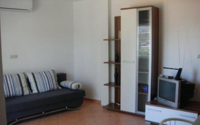 Apartment Pakoštane  - Unterkunft Pakostane Kroatien