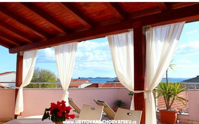 Appartements Ana - Unterkunft Pakostane Kroatien