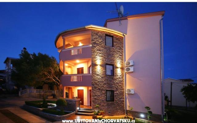 Appartements Dalmatino Pakoštane - Unterkunft Pakostane Kroatien