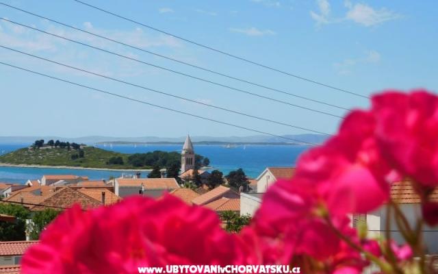 Appartements Iva - Unterkunft Pakostane Kroatien