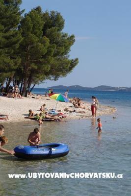 Appartements Lorena - Unterkunft Pakostane Kroatien