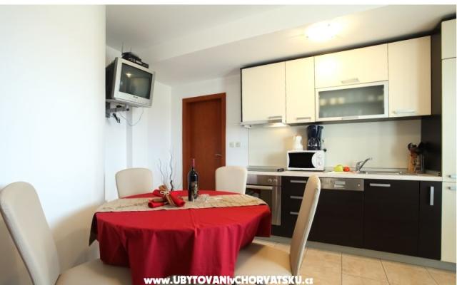 Pakoštane Appartements Di-Ana - Unterkunft Pakostane Kroatien