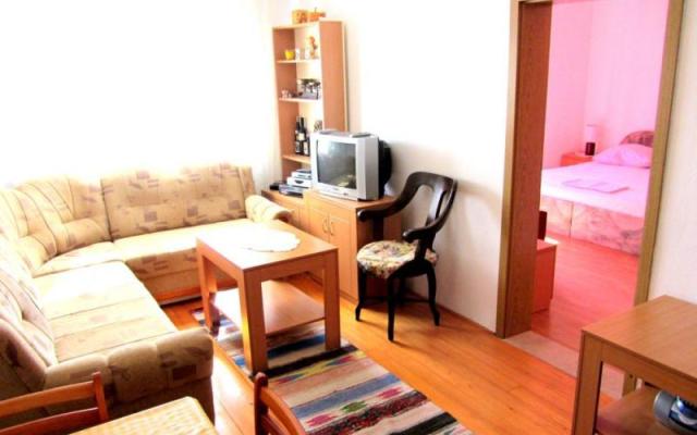 Appartements Gareljić - Unterkunft Podgora Kroatien