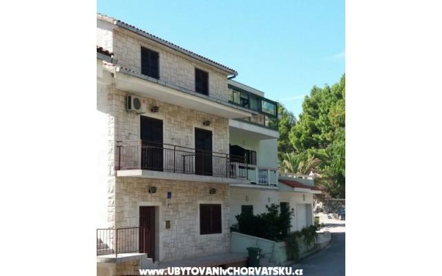 Appartements Kelava Željko - Unterkunft Podgora Kroatien