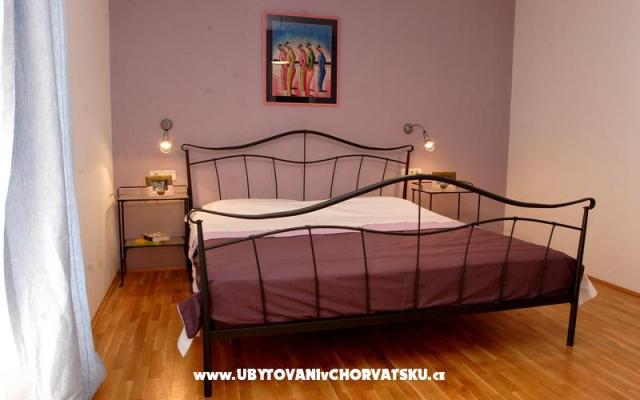 Villa Roko - Unterkunft Podgora Kroatien