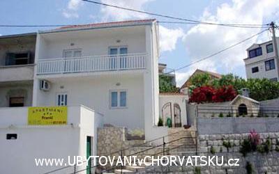 Appartements Franić - Unterkunft Podstrana Kroatien