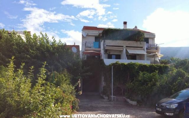 Appartements SARA - Unterkunft Podstrana Kroatien