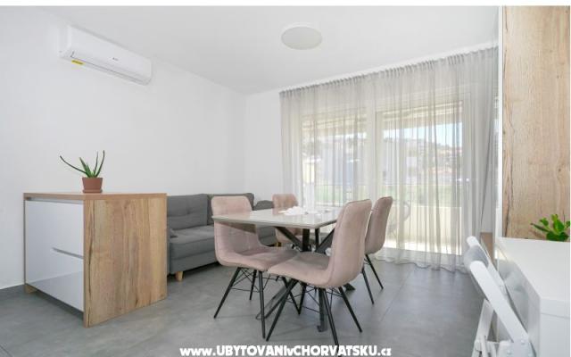 Appartement Exultet - Unterkunft Podstrana Kroatien