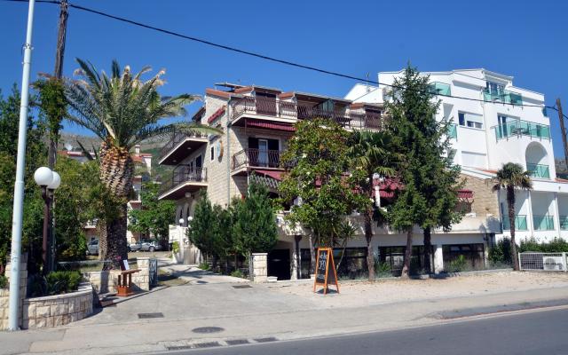 Pension Dioklecijan - Unterkunft Podstrana Kroatien