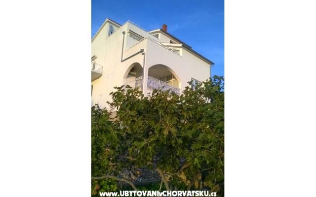 Appartements   Luka - Unterkunft Primosten Kroatien