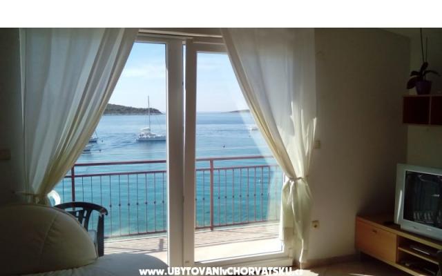 Appartements Petra - Unterkunft Primosten Kroatien