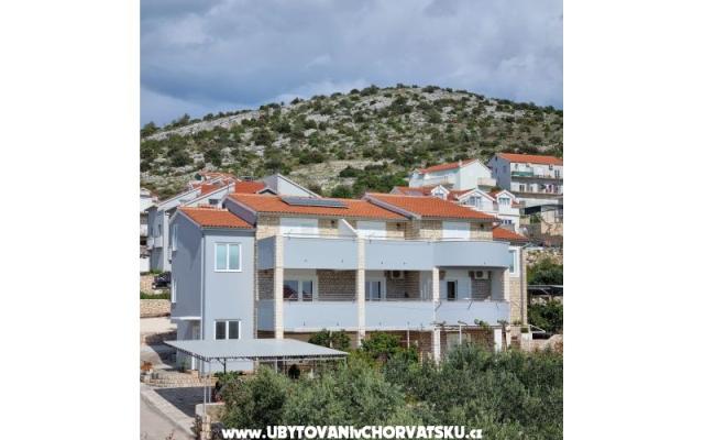 Vila Bogdan - Unterkunft Primosten Kroatien