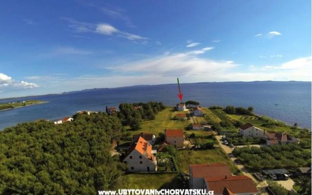 Apartment Albicia 6+2 - Unterkunft Privlaka Kroatien