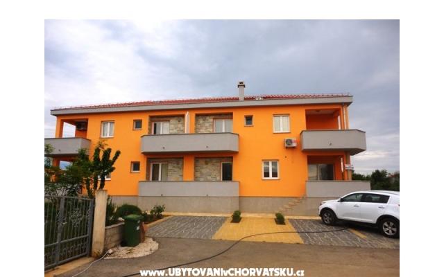 Appartements Dora - Unterkunft Privlaka Kroatien