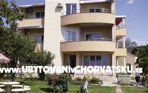 Appartements Štefa - Unterkunft Privlaka Kroatien