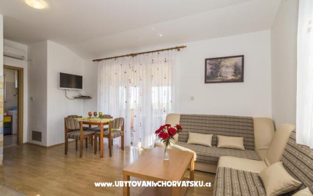 Appartements Safija - Unterkunft Pula Kroatien