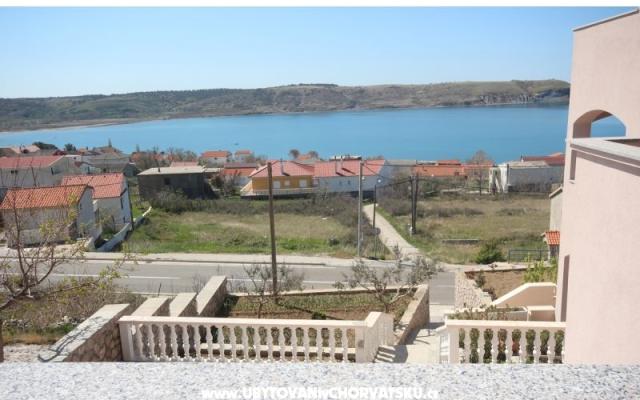 Appartements Njaco - Unterkunft Razanac Kroatien