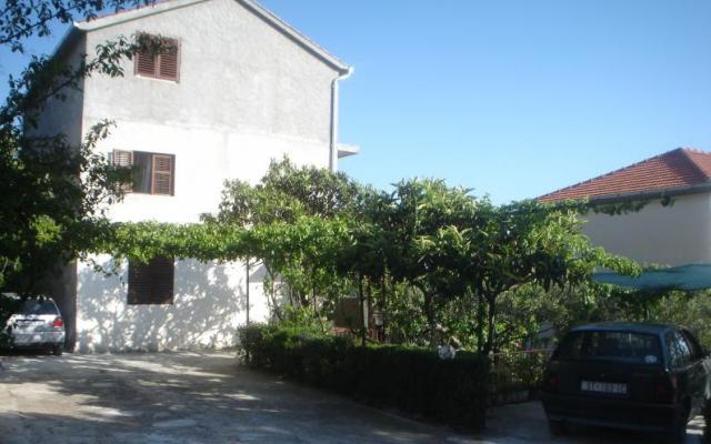 Apartment Ela - Unterkunft Rogoznica Kroatien