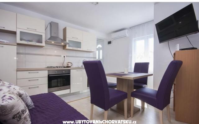 Apartment Duje - Unterkunft Rogoznica Kroatien
