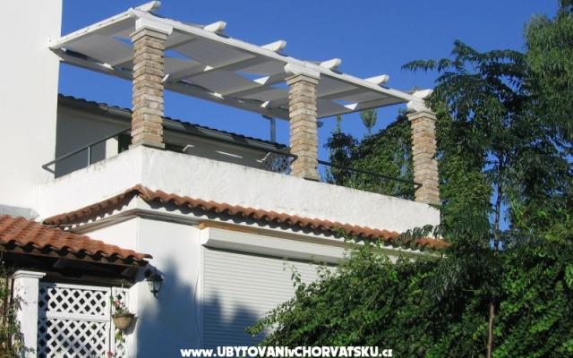 Apartment Svilan - Unterkunft Rogoznica Kroatien