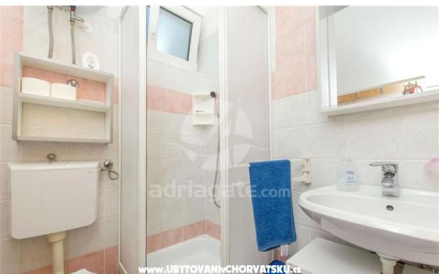 Appartements Buba - Unterkunft Rogoznica Kroatien