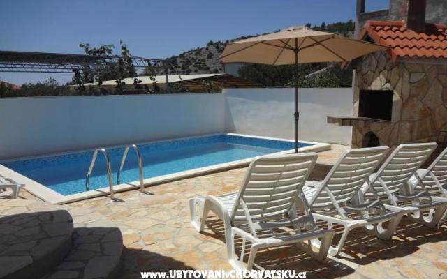 Appartements Jukić - Unterkunft Rogoznica Kroatien