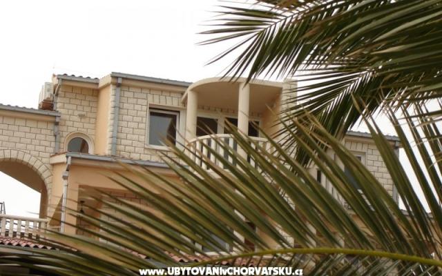 Appartements Ljubičić - Unterkunft Rogoznica Kroatien