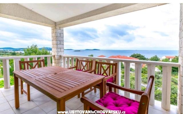 Appartements Robi - Unterkunft Rogoznica Kroatien
