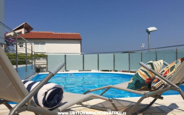 Villa Linda - Unterkunft Rogoznica Kroatien