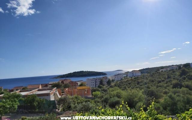 Ferienwohnungen Ljuba - Unterkunft Rogoznica Kroatien